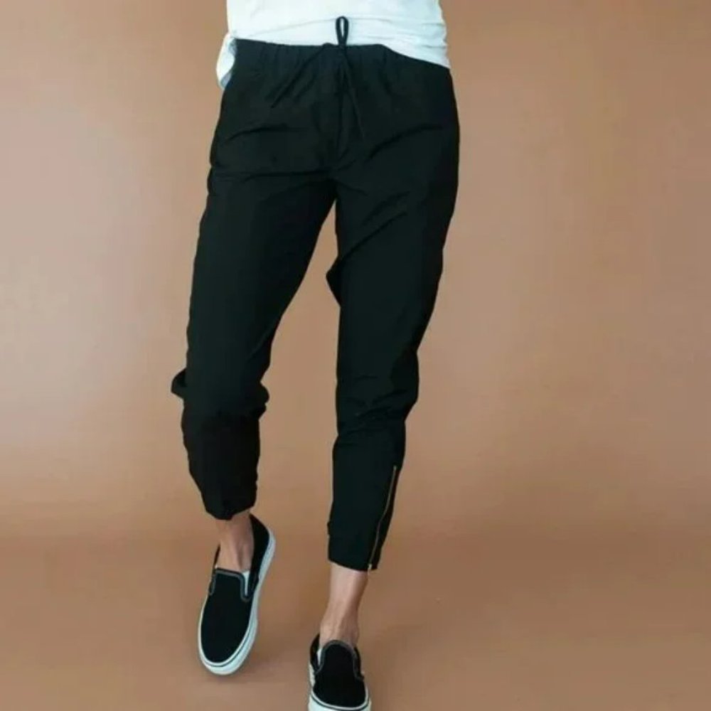 Albion Black Jetsetter Joggers Pants